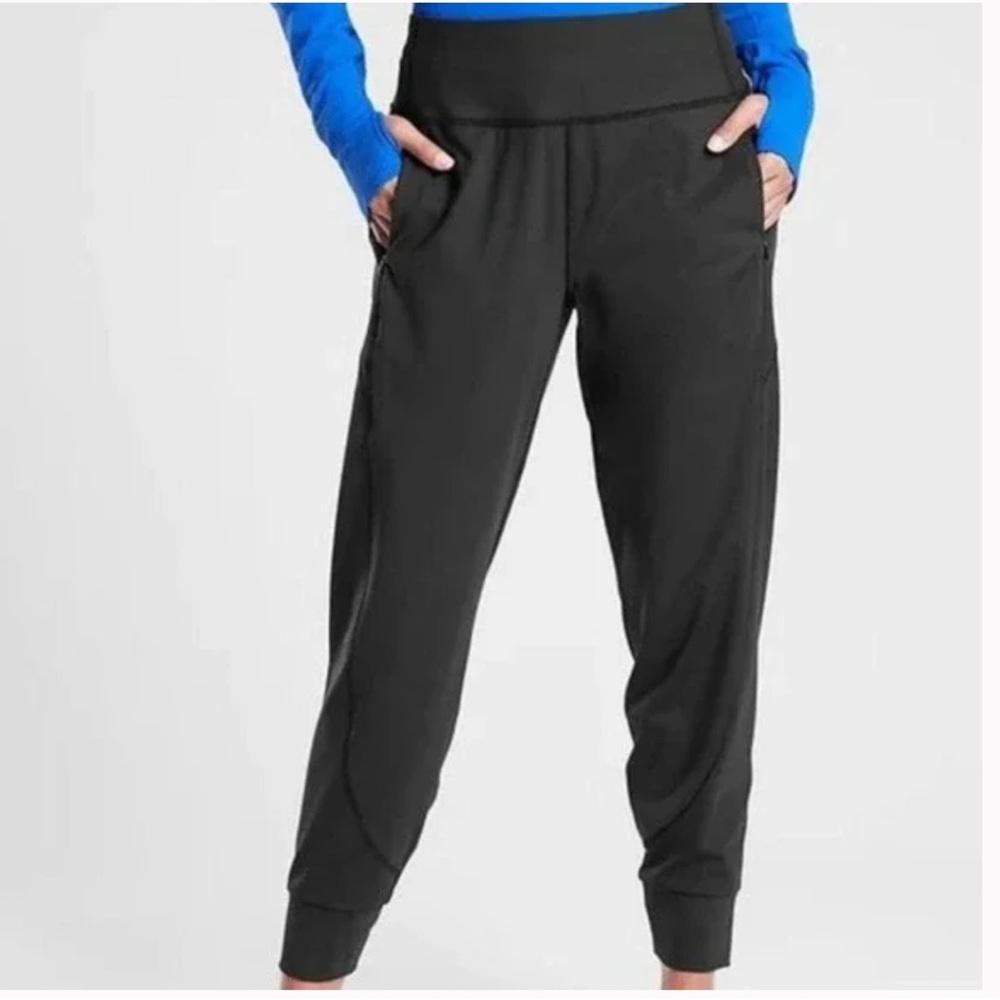 Athleta Distance Jogger in Plush Supersonic Sz XXS Black